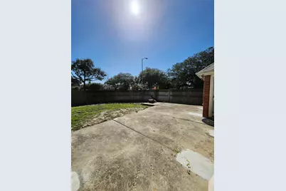 14335 Berrington Drive, Houston, TX 77083 - Photo 30