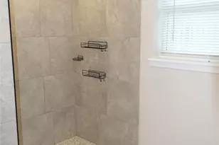 1038 Cottage Oak Ln, Houston, TX 77091 - Photo 22