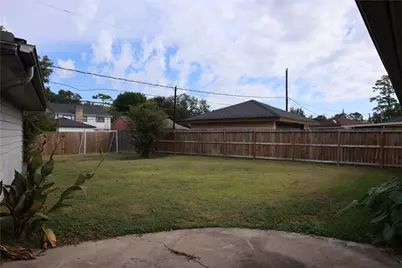 1038 Cottage Oak Lane, Houston, TX 77091 - Photo 6