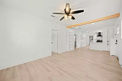 620 S Bell Street, Bellville, TX 77418 - Photo 8