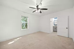 620 S Bell St, Bellville, TX 77418 - Photo 18