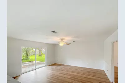 13234 Holston Hills Drive, Houston, TX 77069 - Photo 6