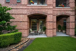 2815 Kings Crossing Dr, Kingwood, TX 77345 - Photo 2