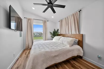 16708 Cabeza De Vaca, Jamaica Beach, TX 77554 - Photo 14