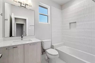 1702 Bringhurst Street #B, Houston, TX 77020 - Photo 24