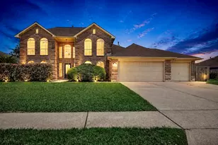 9606 Dry Springs Dr, La Porte, TX 77571 - Photo 2
