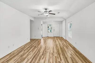 18776 Faustina Way, New Caney, TX 77357 - Photo 4