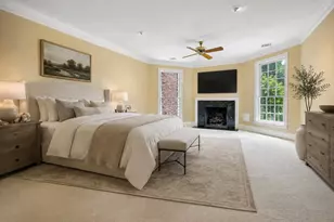 1 Pine Briar Cir, Houston, TX 77056 - Photo 20