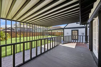 1624 Heights Boulevard, Houston, TX 77008 - Photo 26