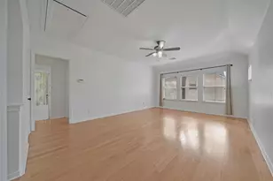 78 W Shale Creek Cir, The Woodlands, TX 77382 - Photo 28