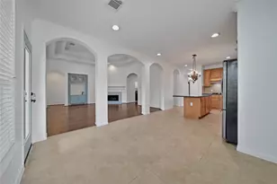 78 W Shale Creek Cir, The Woodlands, TX 77382 - Photo 18