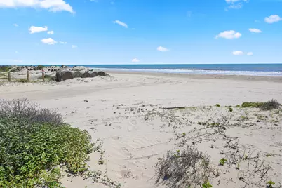 973 Kenlyn Drive, Crystal Beach, TX 77650 - Photo 2