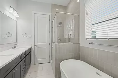 2502 W Tidwell Road #D, Houston, TX 77091 - Photo 18