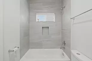 2502 W Tidwell Rd, Houston, TX 77091 - Photo 6