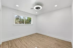 126 Daisy St, Lake Jackson, TX 77566 - Photo 28