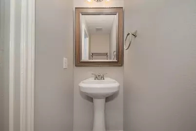 247 W Stedhill Loop, The Woodlands, TX 77384 - Photo 4