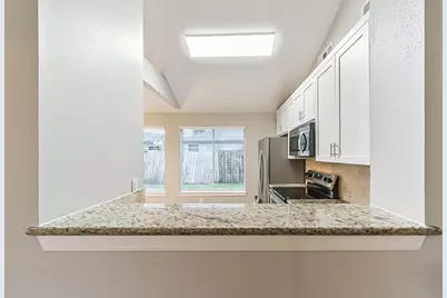 18515 Meadows Way Drive, Houston, TX 77084 - Photo 6