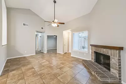 18515 Meadows Way Drive, Houston, TX 77084 - Photo 4