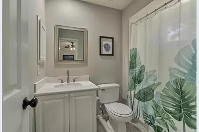 19 E Sundance Circle, The Woodlands, TX 77382 - Photo 26