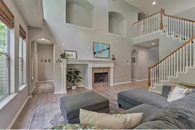 19 E Sundance Circle, The Woodlands, TX 77382 - Photo 16