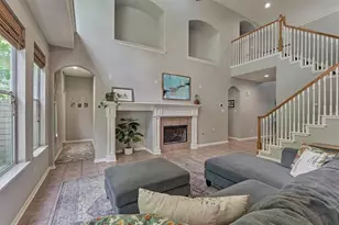 19 E Sundance Cir, The Woodlands, TX 77382 - Photo 16