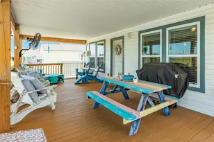 4114 Navarro Dr, Galveston, TX 77554 - Photo 12