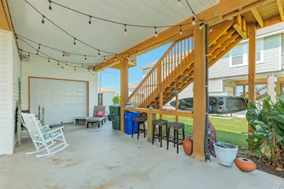 4114 Navarro Drive, Galveston, TX 77554 - Photo 10