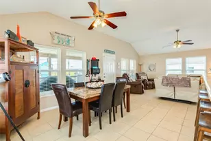 4114 Navarro Dr, Galveston, TX 77554 - Photo 22