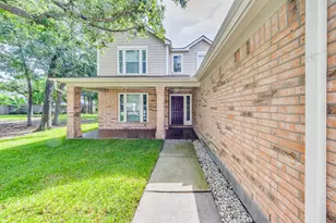 18426 Stark Point Ct, Humble, TX 77346 - Photo 2