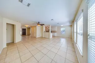 18426 Stark Point Ct, Humble, TX 77346 - Photo 6