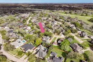 105 Paint Brush St, Lake Jackson, TX 77566 - Photo 34