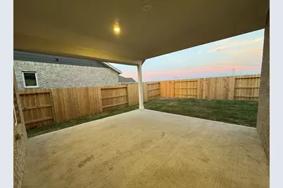 8307 Holly Blue Drive, Rosharon, TX 77583 - Photo 10