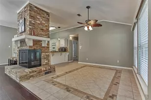 107 Velda Rose Ln, Conroe, TX 77304 - Photo 14