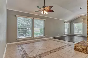 107 Velda Rose Ln, Conroe, TX 77304 - Photo 12