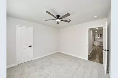 4311 Goldfinch Street, Houston, TX 77035 - Photo 32