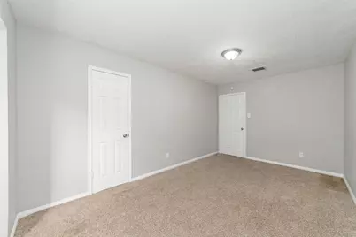 10946 Gulf Valley Street, Houston, TX 77075 - Photo 30