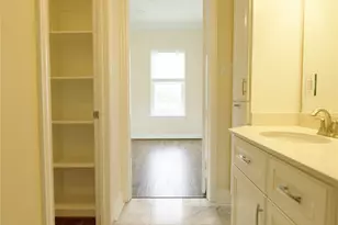 1013 10th St, Galveston, TX 77550 - Photo 18