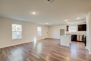 6202 N Wayside Dr, Houston, TX 77028 - Photo 8