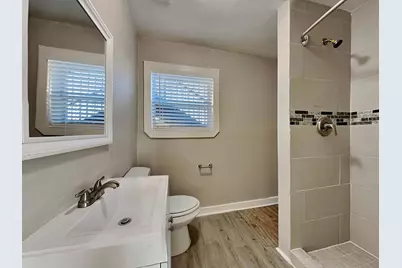 403 E Standifer Street #A, McKinney, TX 75069 - Photo 10