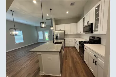 11321 Stonework Grove Lane, Houston, TX 77076 - Photo 8