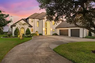 993 Sandy Ct, La Porte, TX 77571 - Photo 4
