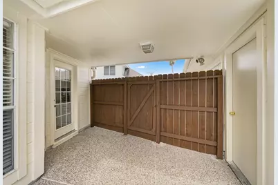 19722 Knightsridge Lane, Houston, TX 77094 - Photo 32