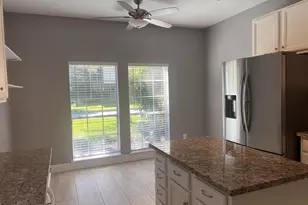 9327 Restover Ln, Houston, TX 77064 - Photo 8