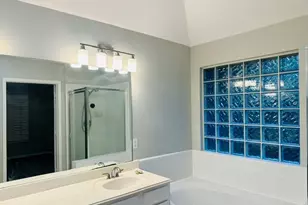 11405 White Forge Ct, Sugar Land, TX 77498 - Photo 20