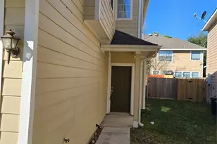 17515 Bering Bridge Ln, Humble, TX 77346 - Photo 2