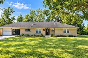 8002 County Rd 172, Alvin, TX 77511 - Photo 1