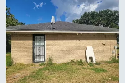 8002 County Road 172, Alvin, TX 77511 - Photo 6