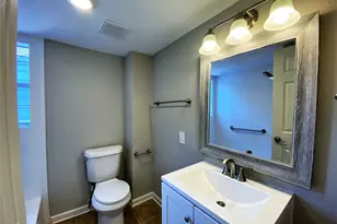 1702 Studewood St, Houston, TX 77009 - Photo 4