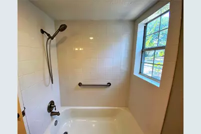 1702 Studewood Street, Houston, TX 77009 - Photo 10
