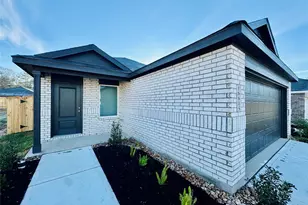 16615 Trembling Aspen Ln, New Caney, TX 77357 - Photo 2